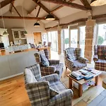 The Cartshed, Sedbury Park Farm בית נופש Gilling
