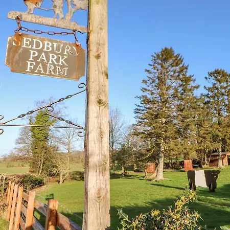 Holiday home The Cartshed, Sedbury Park Farm Gilling