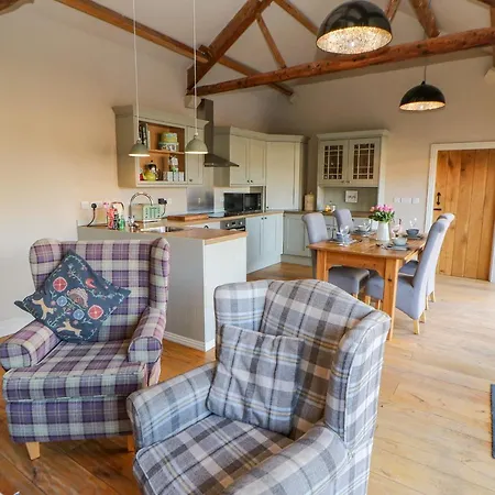 The Cartshed, Sedbury Park Farm *