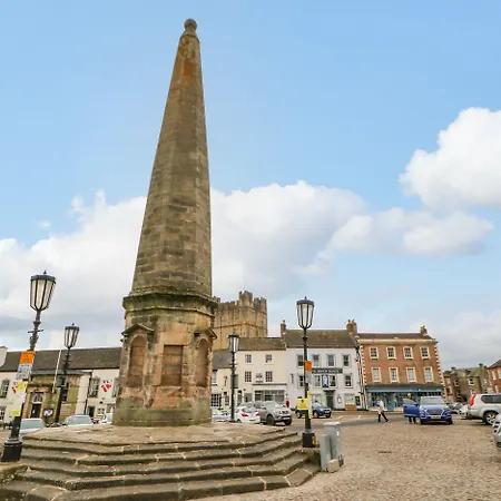 בית נופש The Cartshed, Sedbury Park Farm Gilling